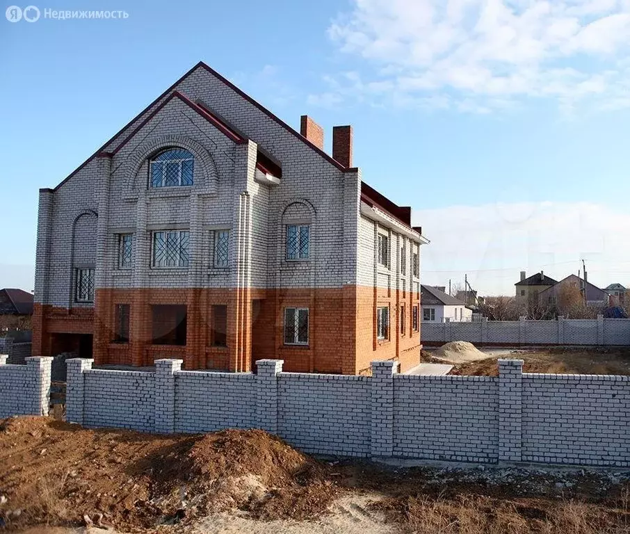 Дом в Волгоград, микрорайон Солнечный, Радиальная улица (580 м) - Фото 0