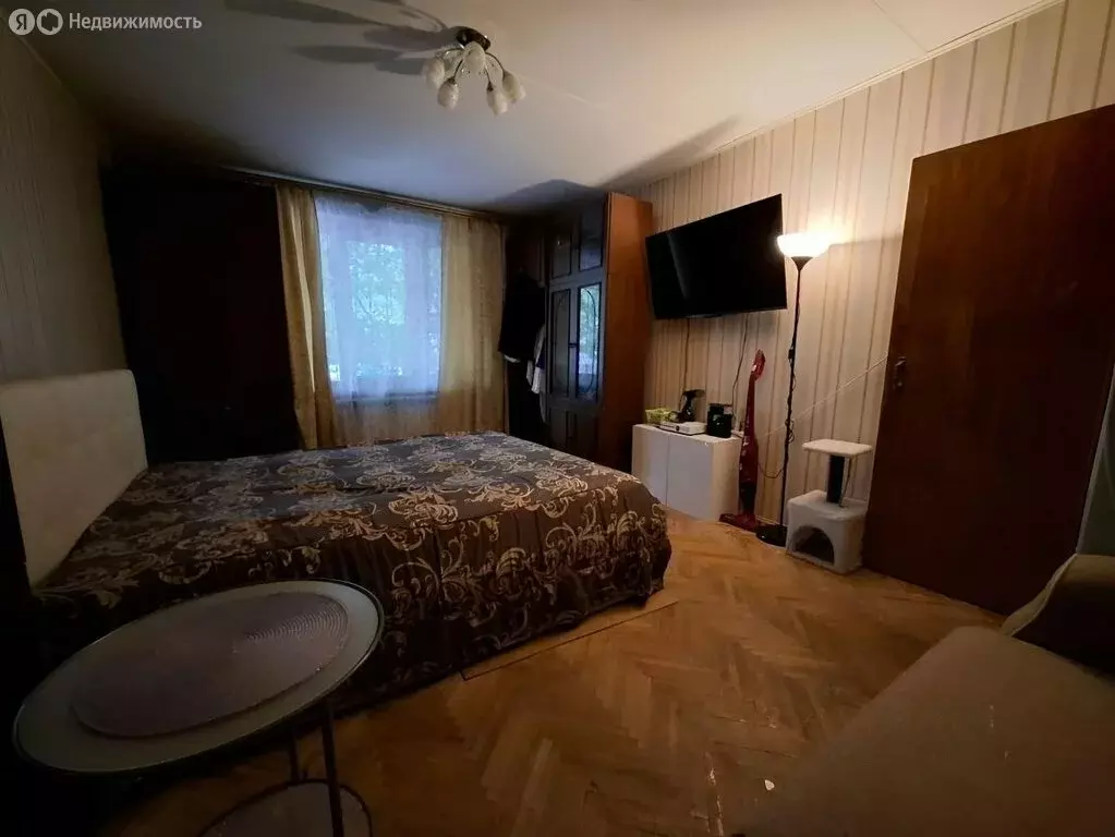 1-комнатная квартира: Москва, улица Плющева, 18к1 (35 м) - Фото 1