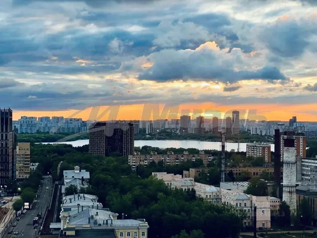 3-к кв. Москва ул. Берзарина, 32А (78.6 м) - Фото 0