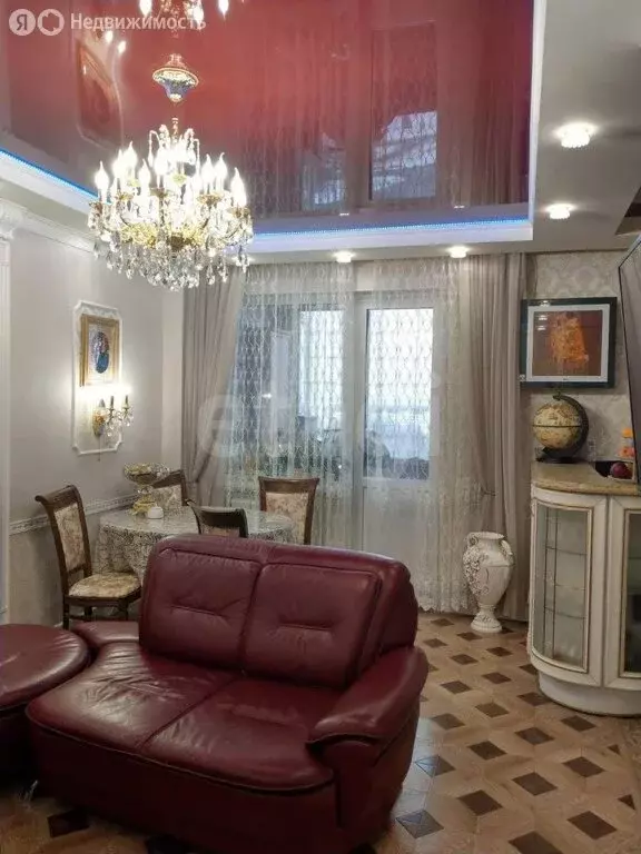 3-комнатная квартира: Москва, улица Академика Скрябина, 6 (64.8 м) - Фото 0