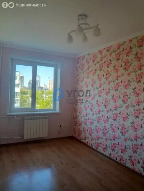 3-комнатная квартира: Самара, улица Челюскинцев, 17 (51.7 м) - Фото 0