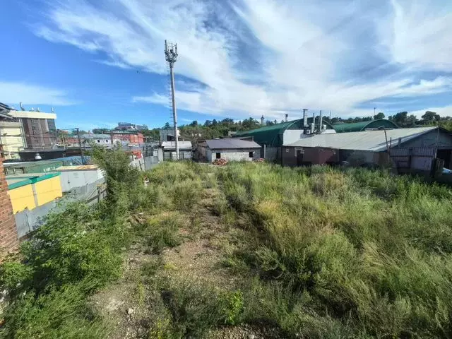 Здание с земельным участком, 420 м - Фото 0