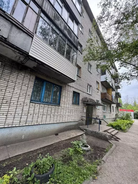 1-к кв. Псковская область, Псков пер. Машиниста, 1 (28.9 м) - Фото 2