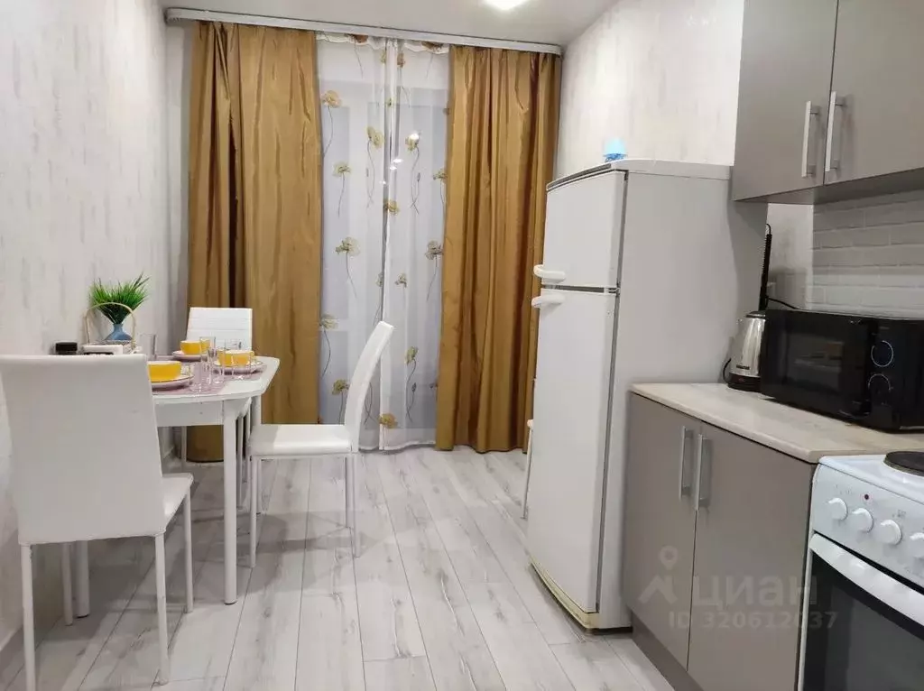 1-к кв. Башкортостан, Уфа ул. Уфимское Шоссе, 24 (40.0 м) - Фото 2