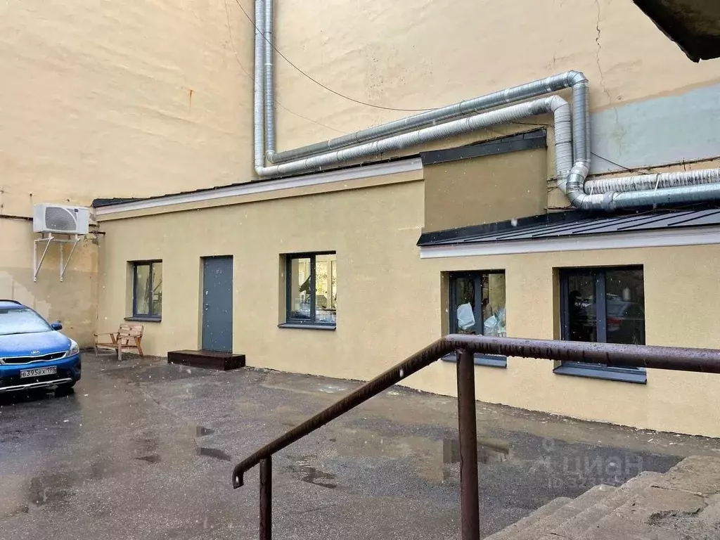 Торговая площадь в Санкт-Петербург Загородный просп., 41-43Б (60 м) - Фото 2