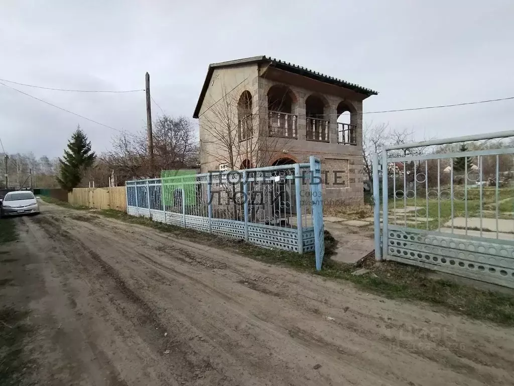 Дом в Омская область, Омск Рябинка садоводческое товарищество,  (70 м) - Фото 1