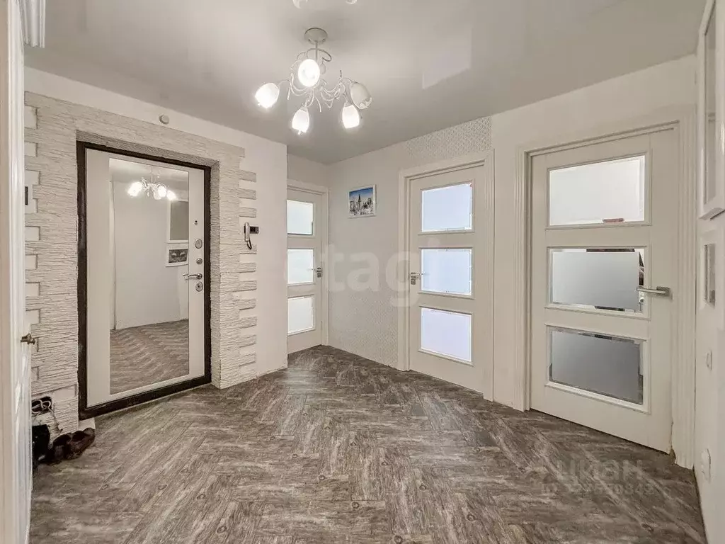 3-к кв. Псковская область, Псков ул. Балтийская, 1 (77.2 м) - Фото 1