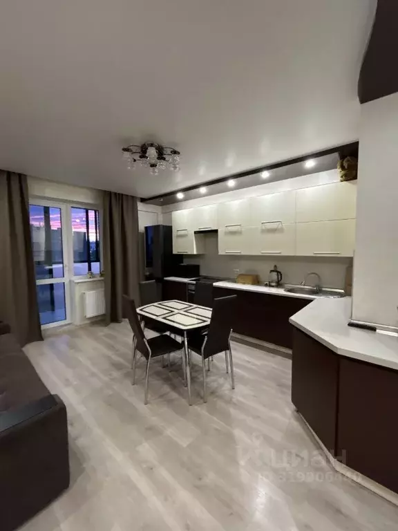 2-к кв. Татарстан, Казань ул. Максимова, 37Б (65.0 м) - Фото 2