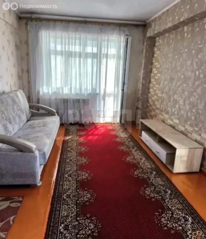 2-комнатная квартира: Бийск, улица Вали Максимовой, 1 (44.7 м) - Фото 2