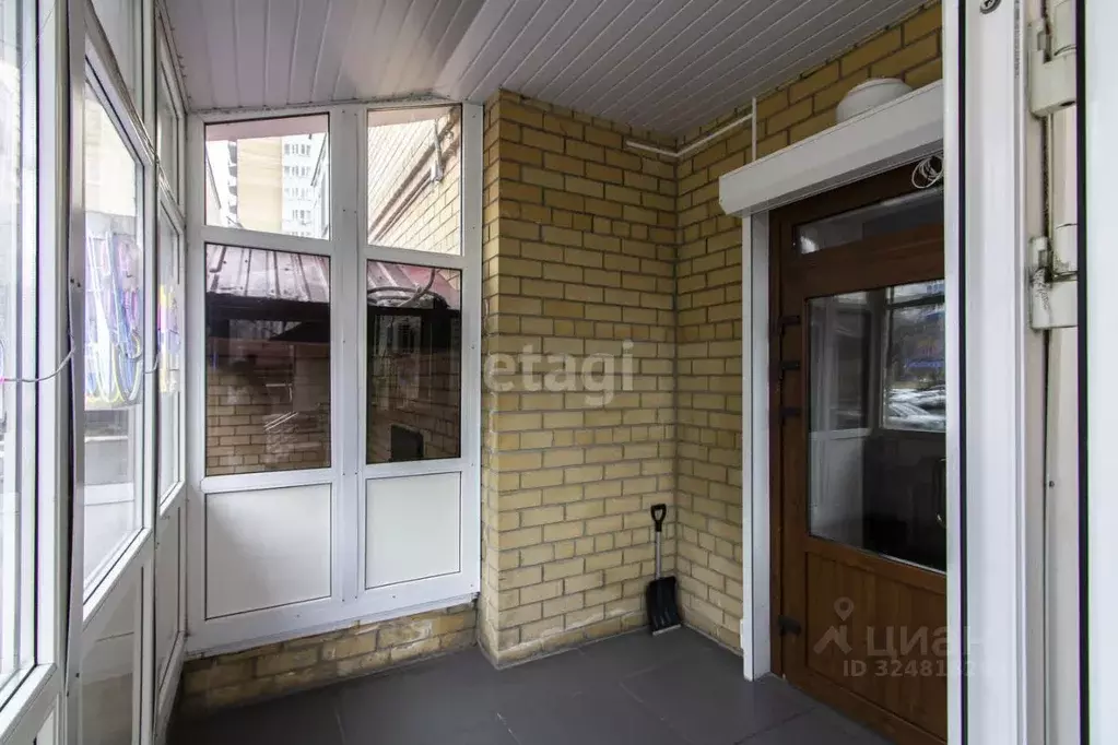 Офис в Тюменская область, Тюмень ул. Софьи Ковалевской, 4 (52 м) - Фото 1