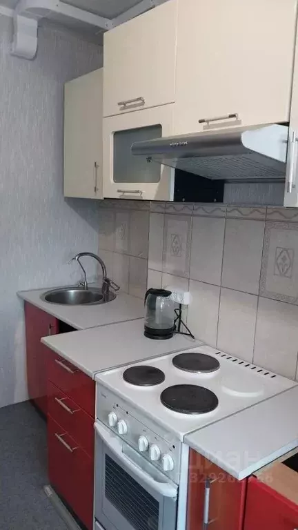 2-к кв. Алтайский край, Барнаул ул. Панфиловцев, 14 (48.0 м) - Фото 2