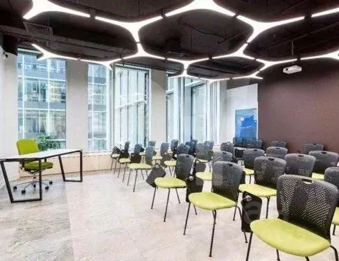 Офис в Москва Киевское шоссе, 22-й км, 6с1 (1228 м) - Фото 1