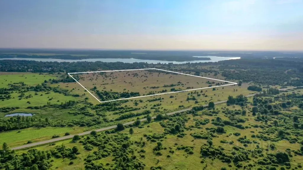 Участок в Московская область, Можайский муниципальный округ, д. ... - Фото 1