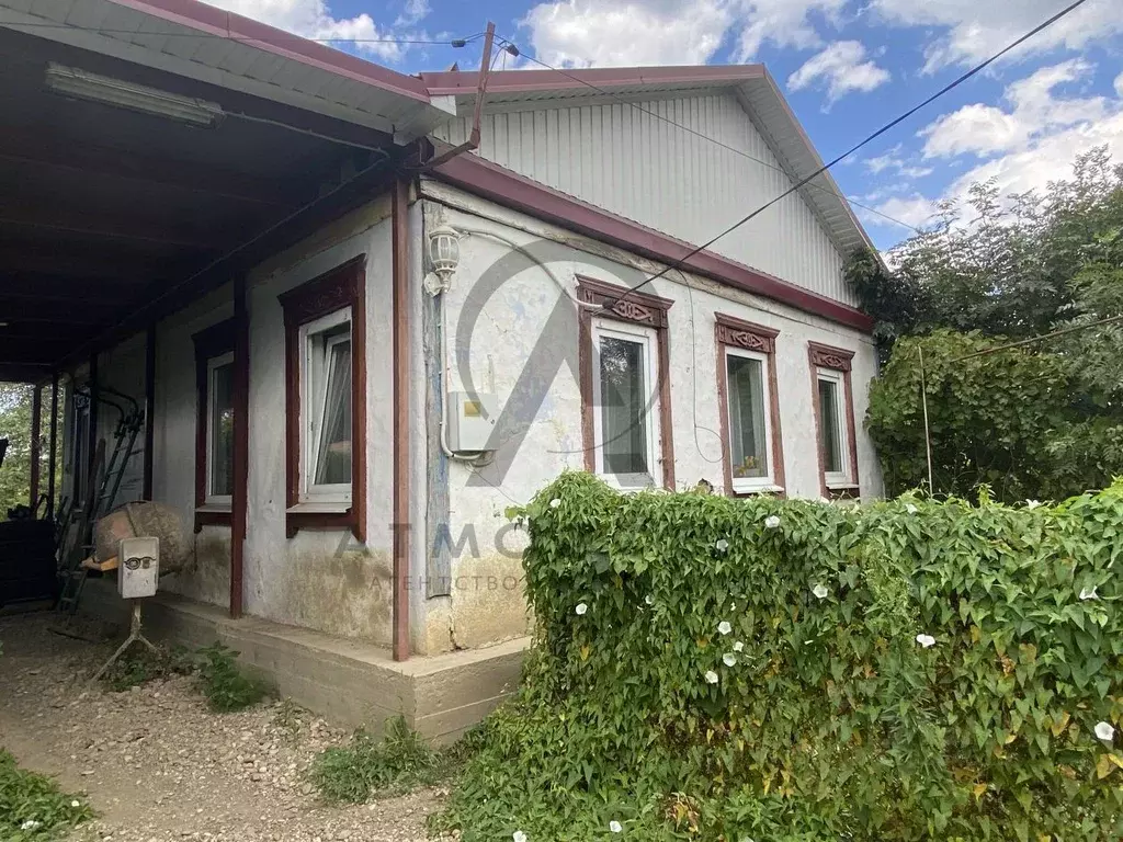 Дом в Краснодарский край, Апшеронск Комсомольский пер. (55 м) - Фото 1