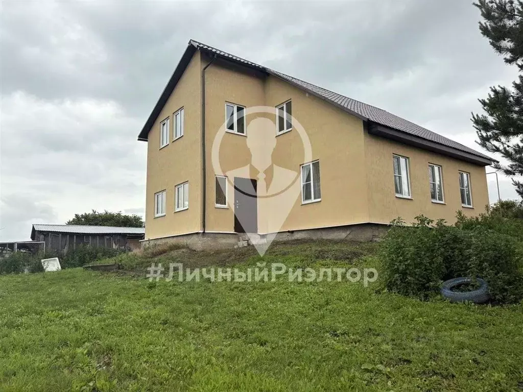 Дом в Рязанская область, Захаровский муниципальный округ, с. ... - Фото 1