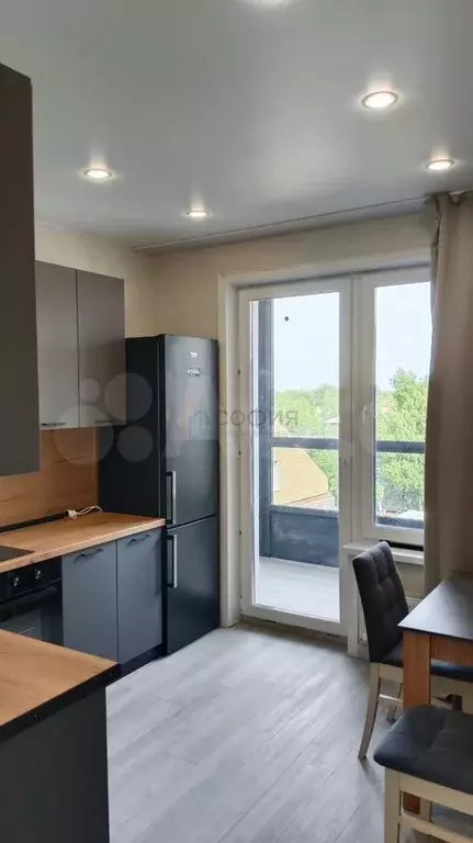 1-к. квартира, 30,4 м, 4/8 эт. - Фото 1