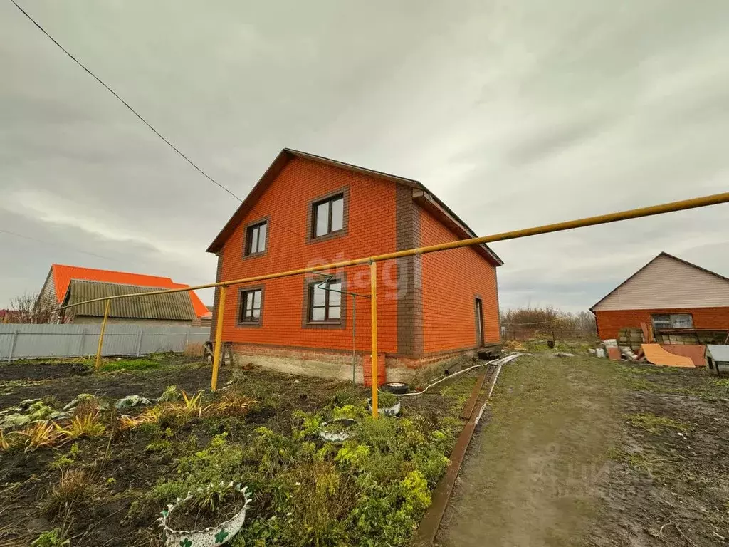 Дом в Мордовия, с. Лямбирь ул. Крестьянская, 16 (200 м) - Фото 1