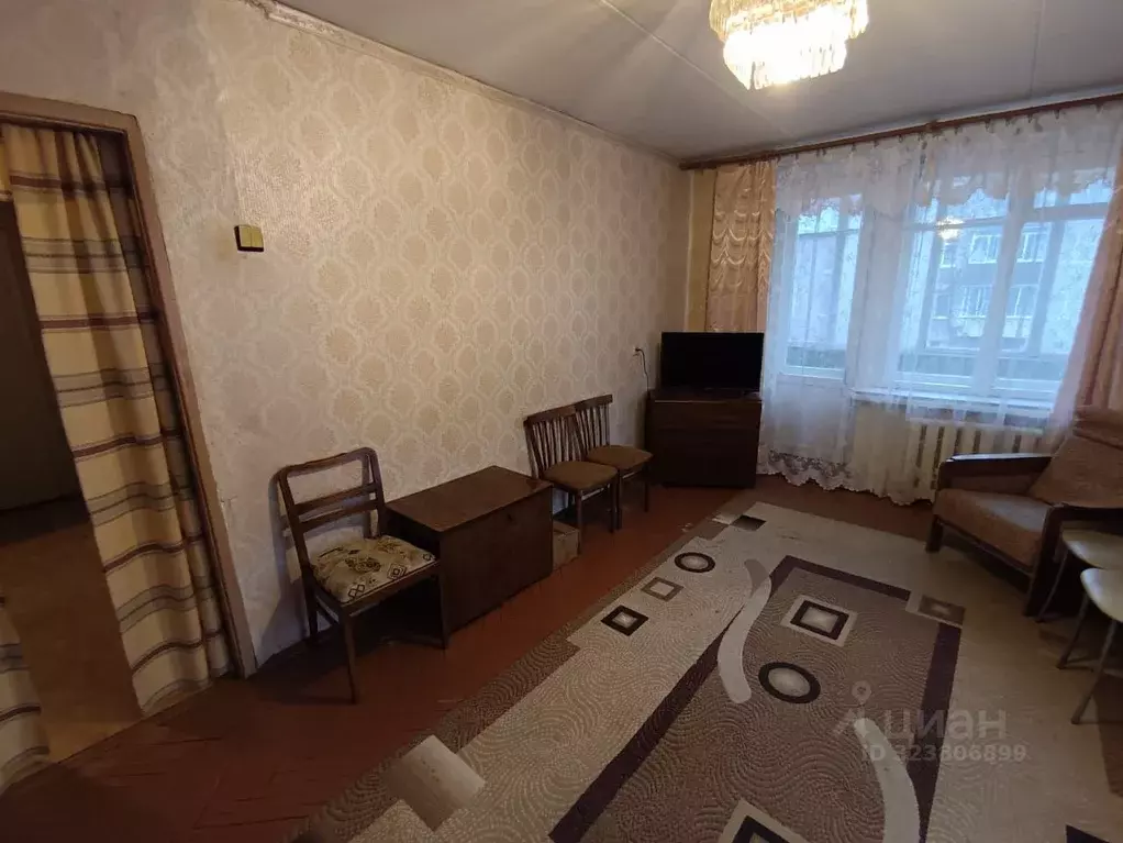 2-к кв. Псковская область, Псков ул. Комдива Кирсанова, 11 (42.0 м) - Фото 2