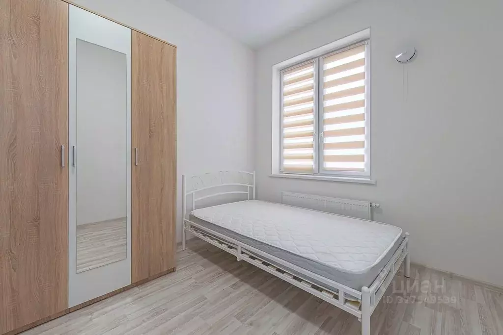 Студия Свердловская область, Екатеринбург ул. Крауля, 168В (22.0 м) - Фото 2