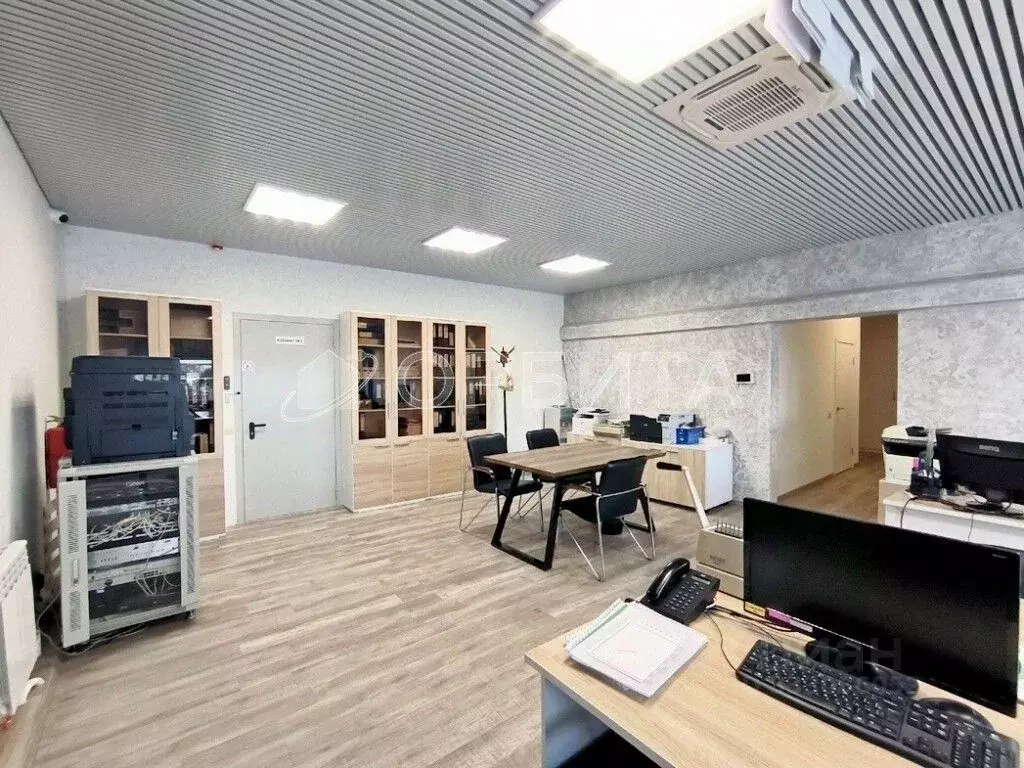 Офис в Тюменская область, Тюмень ул. 50 лет Октября, 10 (90 м) - Фото 2