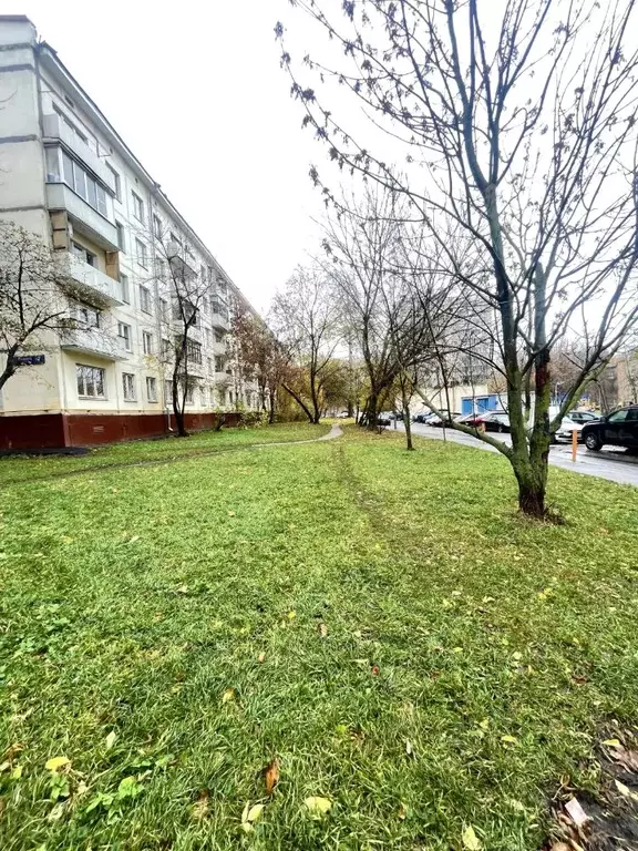 3-к кв. Москва ул. Гришина, 7 (58.3 м) - Фото 1