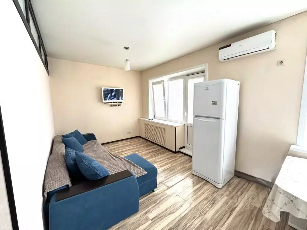 2-к кв. Астраханская область, Астрахань Белгородская ул., 9к1 (50.0 м) - Фото 1