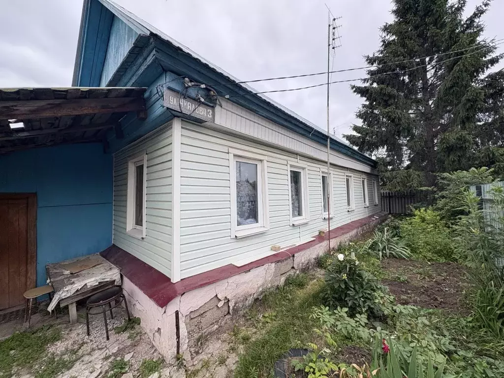 Дом в Самарская область, Кинель ул. Чкалова, 3 (77 м) - Фото 0