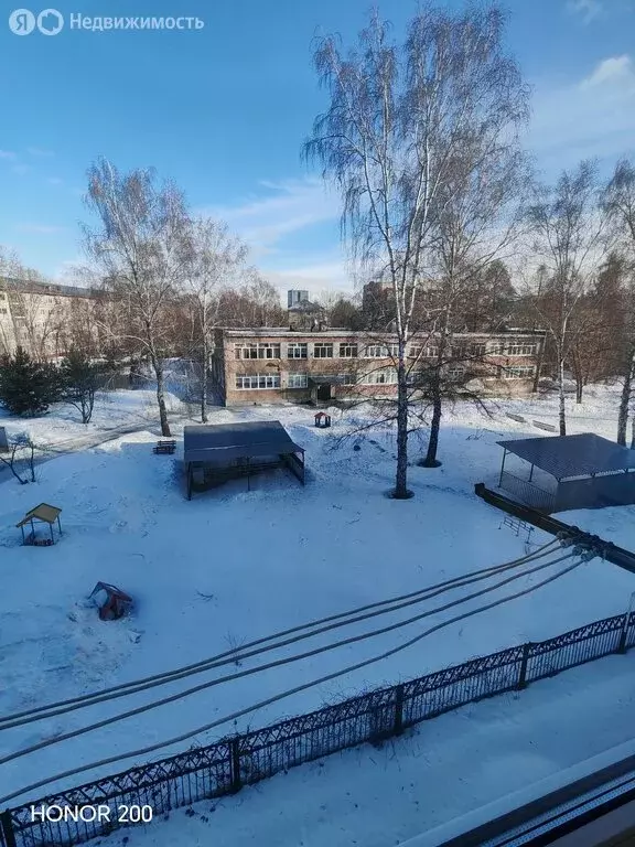 2-комнатная квартира: Барнаул, улица Антона Петрова, 242 (45.4 м) - Фото 1