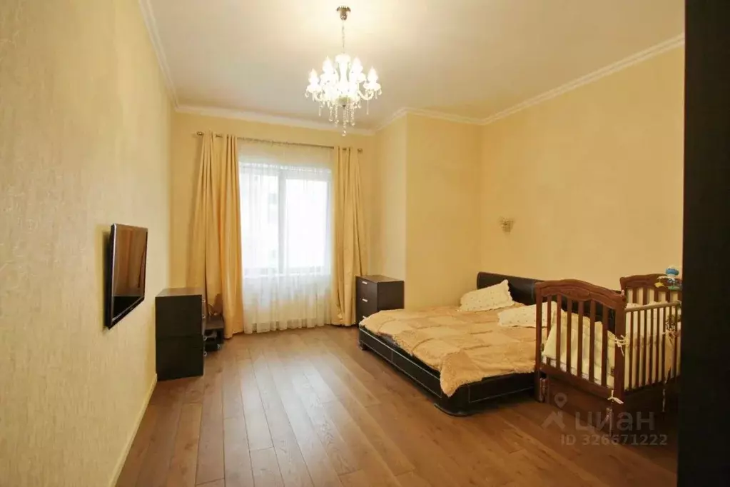 2-к кв. Крым, Ялта проезд Парковый, 5В (80.0 м) - Фото 1