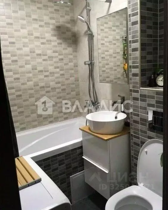 2-к кв. Калининградская область, Калининград ул. 1812 года, 37 (46.0 ... - Фото 1