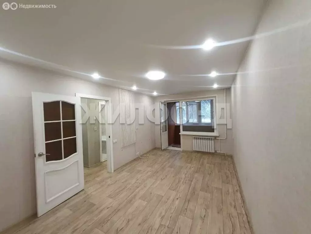 1-комнатная квартира: Новосибирск, улица Есенина, 10 (31.5 м) - Фото 1