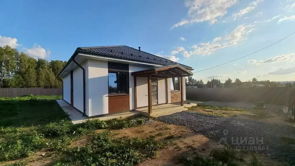 Дом в Свердловская область, Полевской муниципальный округ, с. ... - Фото 1