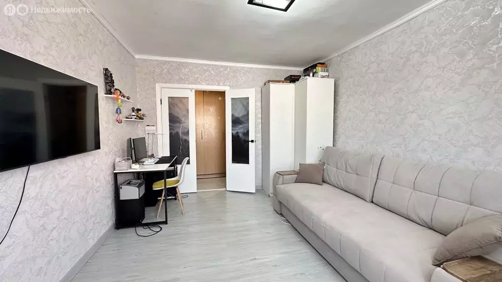 2-комнатная квартира: Березники, Комсомольская улица, 10 (51 м) - Фото 2