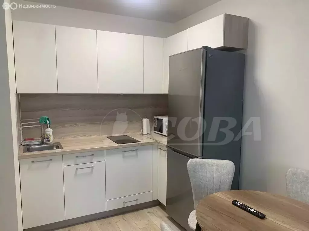 Квартира-студия: Тюмень, улица Первооткрывателей, 6 (25.1 м) - Фото 2