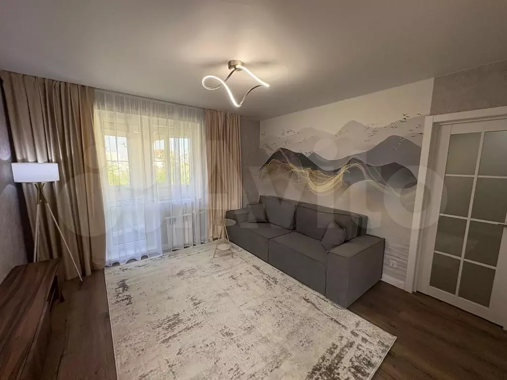 1-к. квартира, 45 м, 8/9 эт. - Фото 0