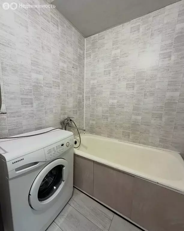 3-комнатная квартира: Орск, посёлок Вокзальный, Огородная улица, 25 ... - Фото 1