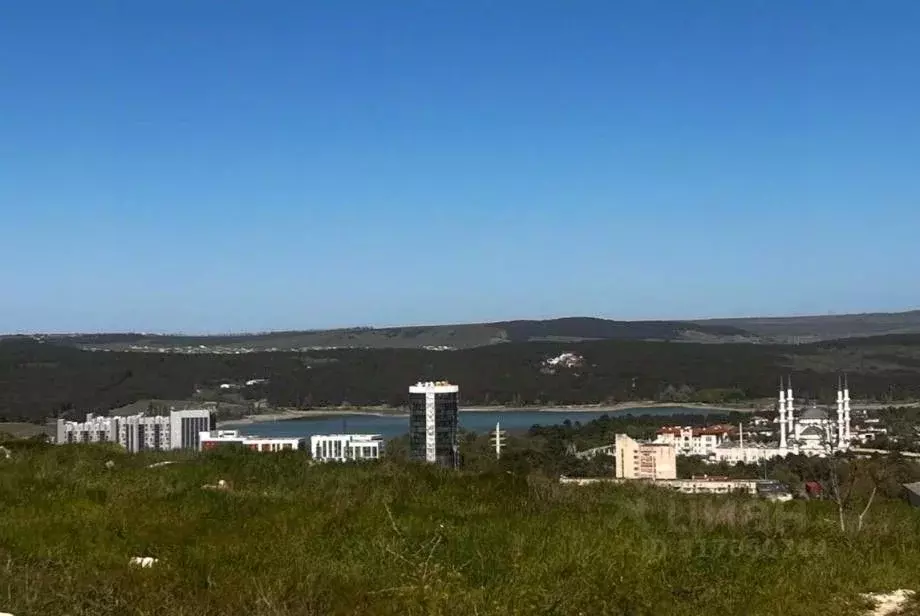 Участок в Крым, Симферополь ул. Нестерова (9.5 сот.) - Фото 0