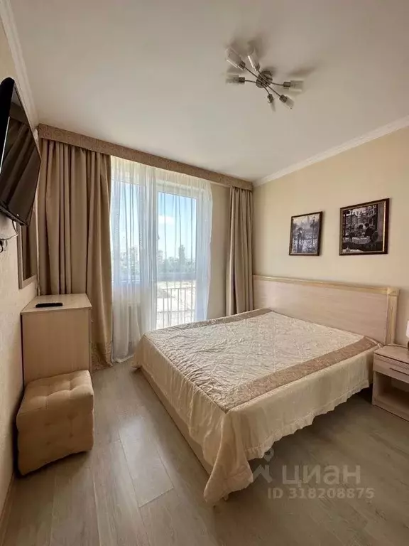 3-к кв. Крым, Симферополь ул. Лексина, 50 (80.0 м) - Фото 0