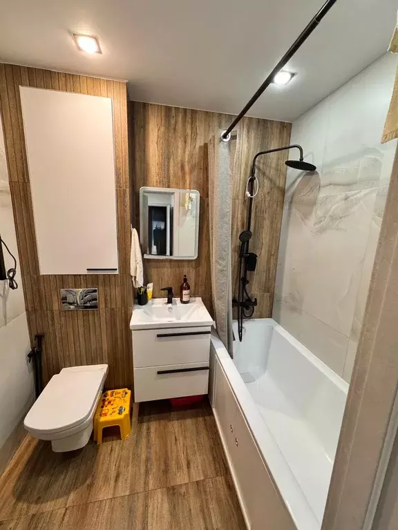Продаётся 4-к квартира, 74 м - Фото 1