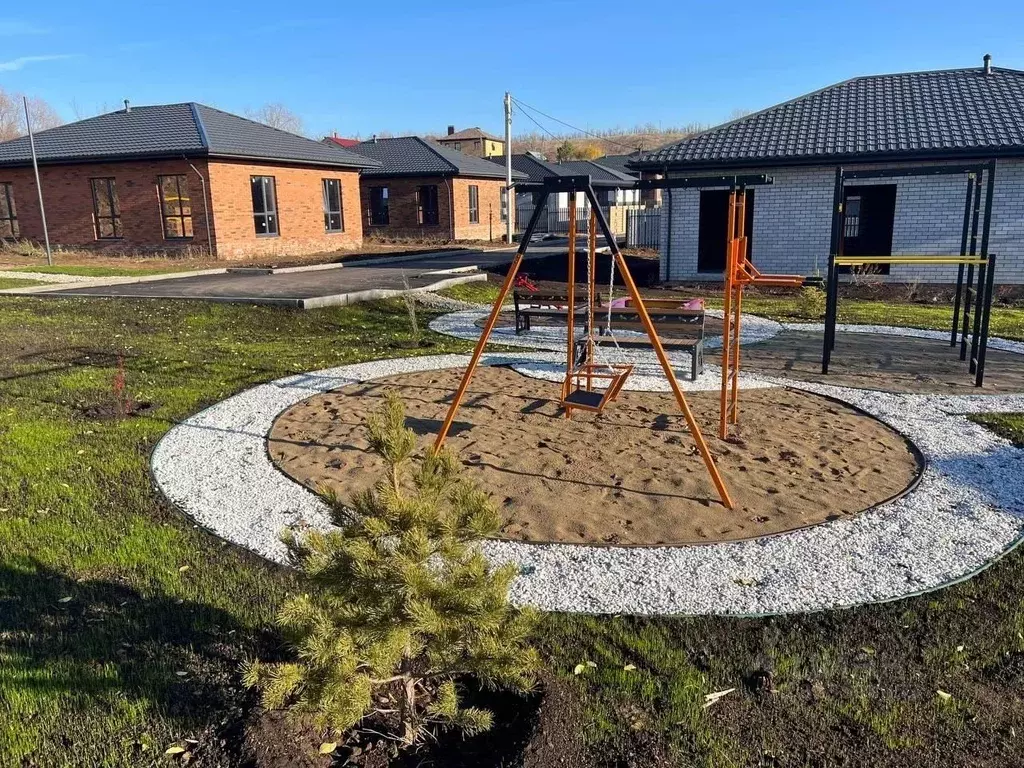 Дом в Саратовская область, д. Долгий Буерак ул. Центральная, 39 (104 ... - Фото 2