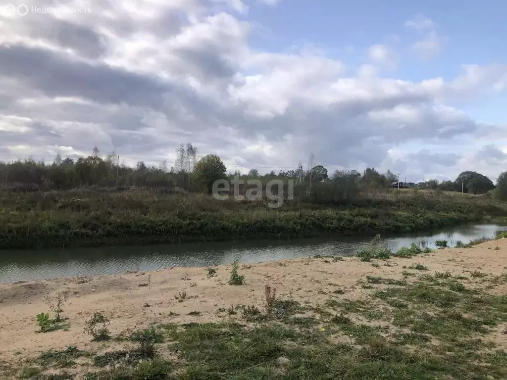 Участок в Тверская область, Конаковский муниципальный округ, село ... - Фото 0