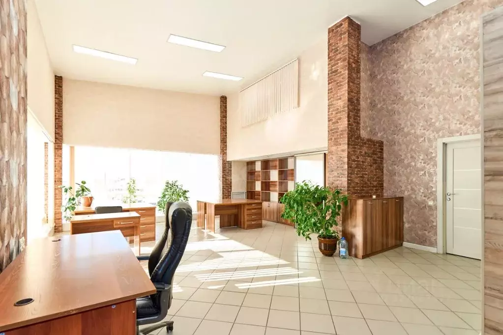 Офис в Томская область, Томск ул. 79-й Гвардейской Дивизии, 4/14 (50 ... - Фото 1