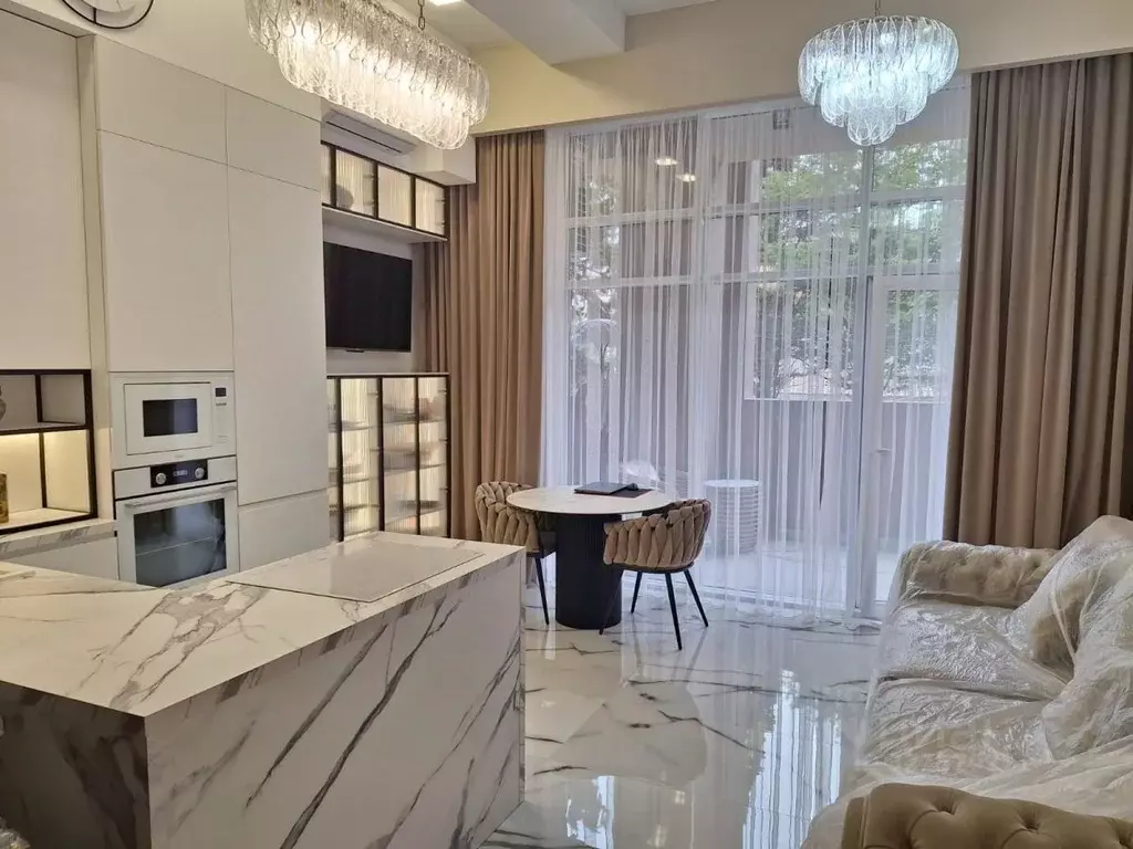 2-к кв. Краснодарский край, Сочи Светлана мкр, ул. Гагринская, 3/8 ... - Фото 1