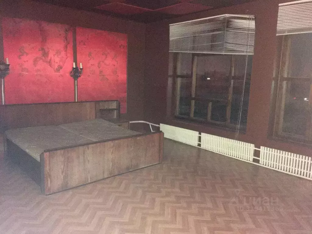 Дом в Саха (Якутия), Якутск ул. Сергеляхское Поле (225 м) - Фото 0