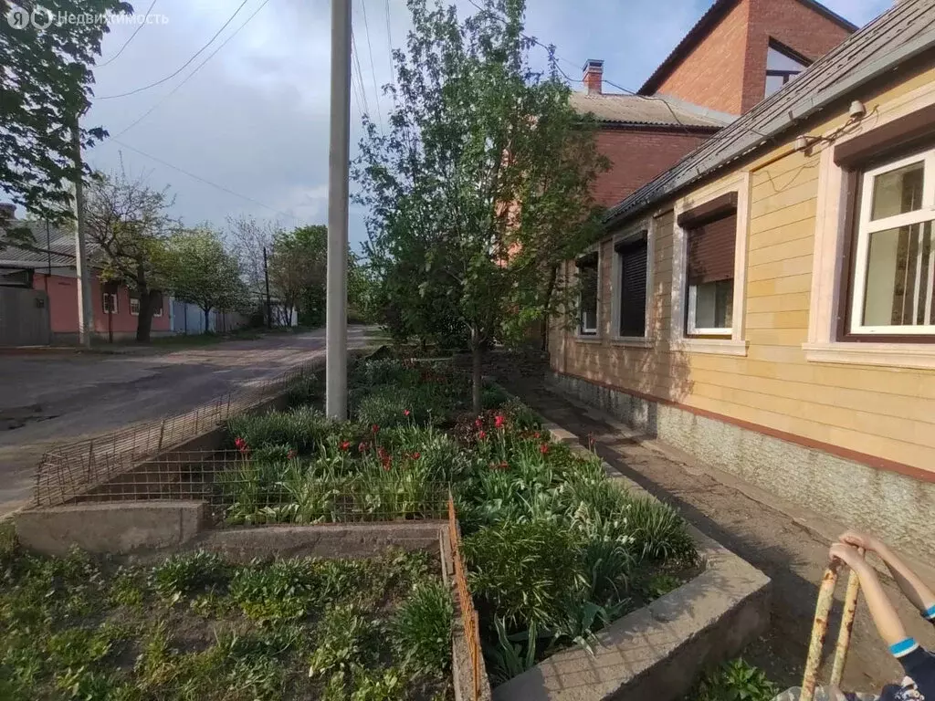 Дом в Шахты, переулок Курчатова (100 м) - Фото 0