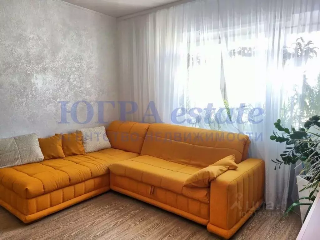 2-к кв. Ханты-Мансийский АО, Сургут Игоря Киртбая ул., 19/1 (58.2 м) - Фото 1