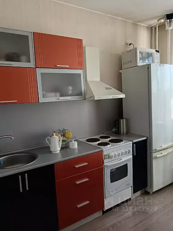 1-к кв. Омская область, Омск Омская ул., 109 (41.9 м) - Фото 2