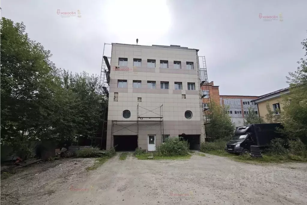 Гараж в Свердловская область, Екатеринбург ул. Первомайская, 78А (18 ... - Фото 1