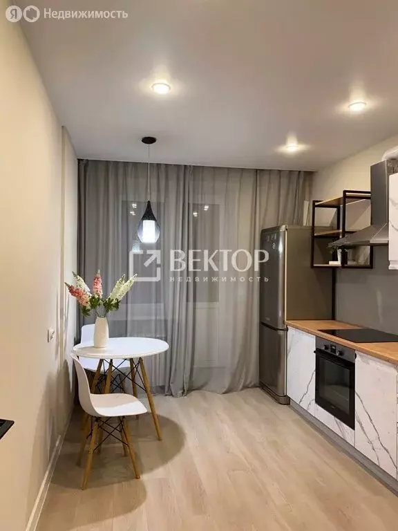 1-комнатная квартира: посёлок Красный Бор, квартал Светлояр, 4 (37 м) - Фото 2