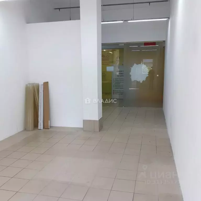 Торговая площадь в Калининградская область, Калининград ул. Горького, ... - Фото 2